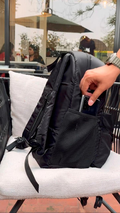 Carbon Fiber Traveller's Laptop Backpack (NO RESTOCKING - Buy before Sells Out)