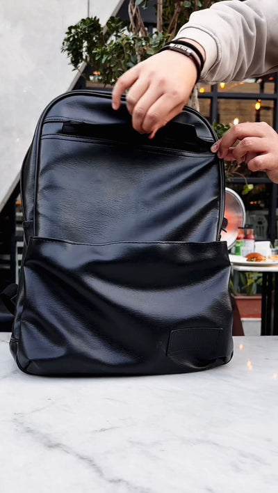 Carbon Fiber Traveller's Laptop Backpack (NO RESTOCKING - Buy before Sells Out)