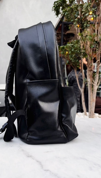 Carbon Fiber Traveller's Laptop Backpack (NO RESTOCKING - Buy before Sells Out)