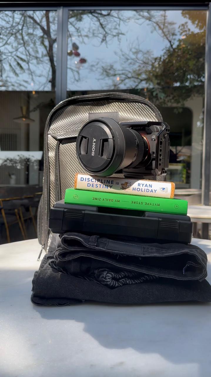Carbon Fiber Traveller's Laptop Backpack (NO RESTOCKING - Buy before Sells Out)