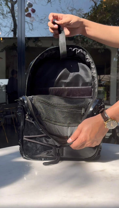 Carbon Fiber Traveller's Laptop Backpack (NO RESTOCKING - Buy before Sells Out)