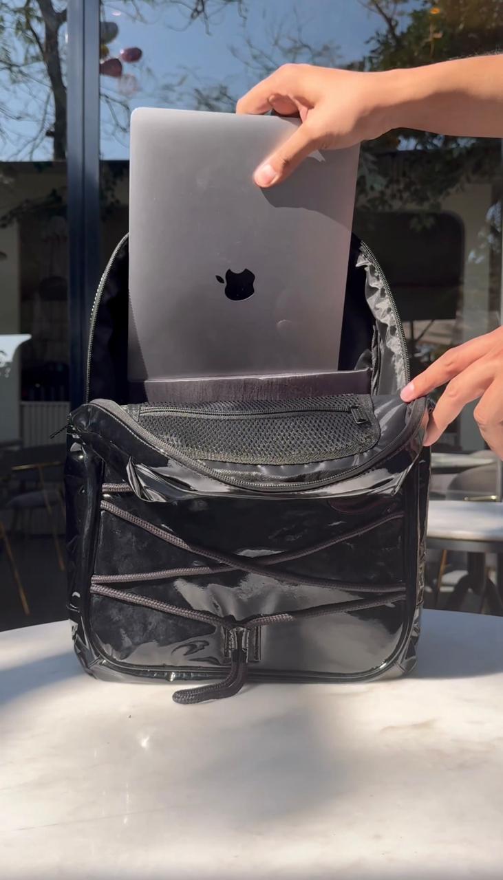 Carbon Fiber Traveller's Laptop Backpack (NO RESTOCKING - Buy before Sells Out)