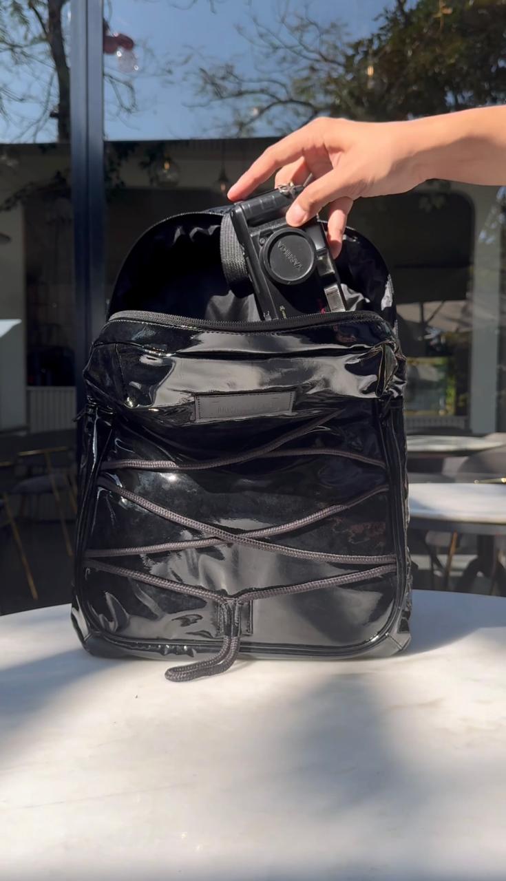 Carbon Fiber Traveller's Laptop Backpack (NO RESTOCKING - Buy before Sells Out)